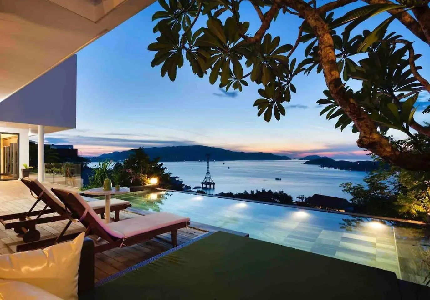 Nha Trang Luxury 2025 Apartment
